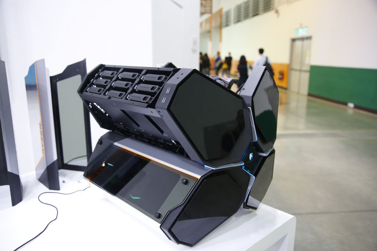 Deepcool Cases On Display At Computex | Tom's Hardware