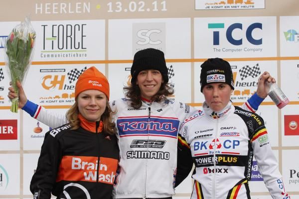 The elite women's podium (l-r): Sanne van Paassen, Helen Wyman and Sanne Cant.