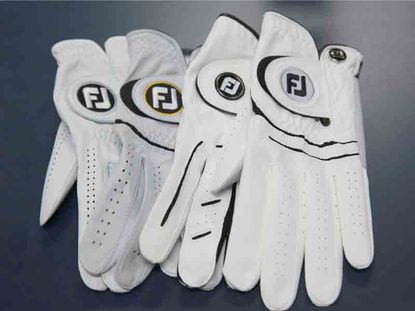 FootJoy golf gloves