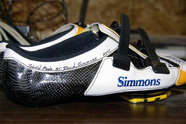 Designed and built by David Simmons, the lightest models are said to be well under the 200g mark per pair. More importantly, though, Backstedt claims they're phenomenally comfortable and ungodly rigid.
