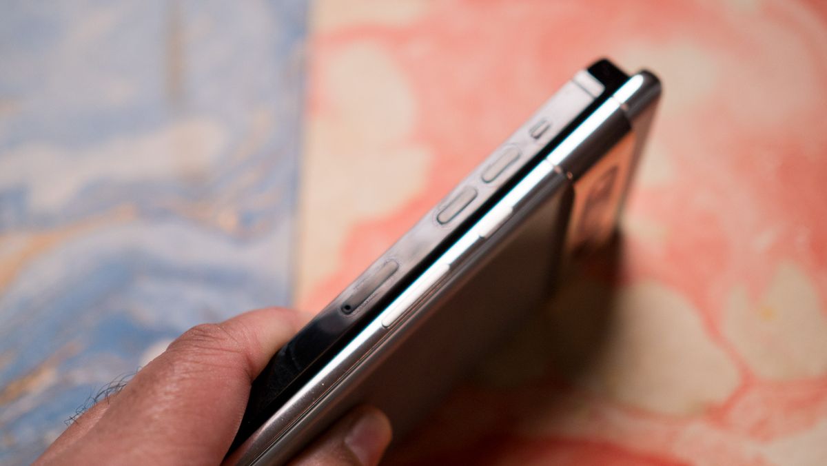 Google Pixel 7 Pro vs. iPhone 14 Pro