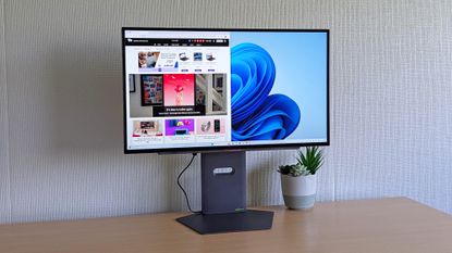 LG UltraGear 27GX790A
