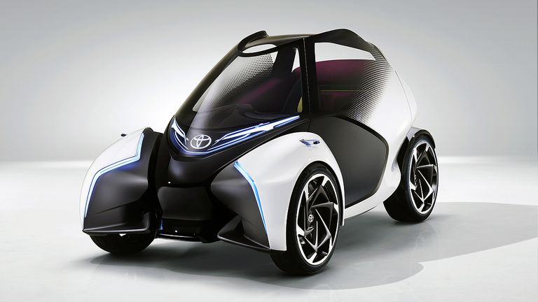 Toyota i-TRIL