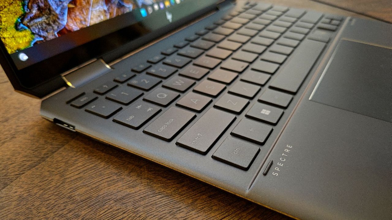 The new Spectre x360 13.5 for 2022.