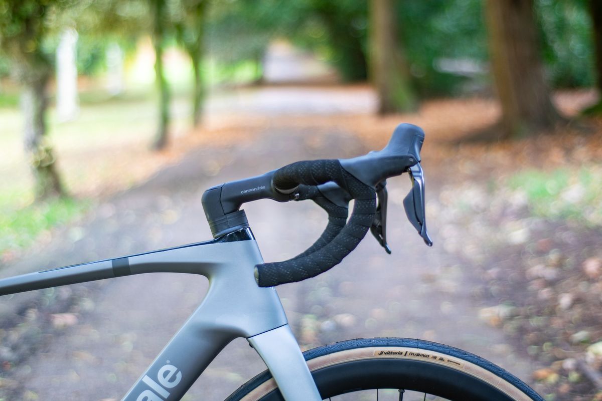 A Cannondale Synapse Carbon 2 bike