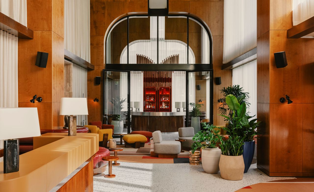 The Standard, Brussels