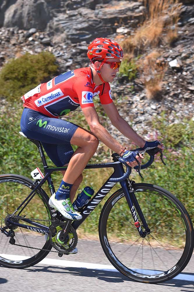 Ruben Fernandez (Movistar) in red