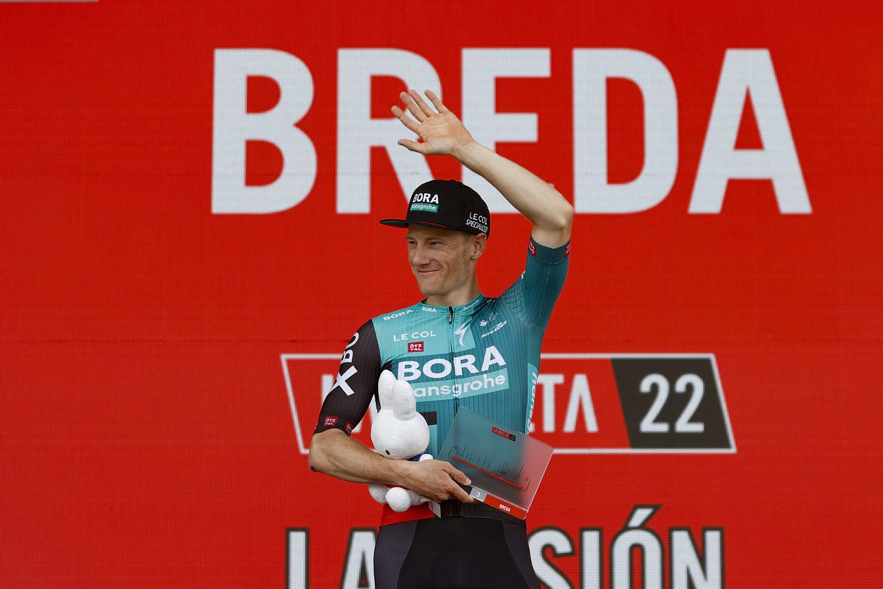 Vuelta Espana 2022 - 77th edition - 3rd stage - Breda - Breda 193,2 km 21/08/2022 - Sam Bennett (IRL - Bora - Hansgrohe) - photo Luis Angel Gomez/SprintCyclingAgency&Acirc;&copy;2022