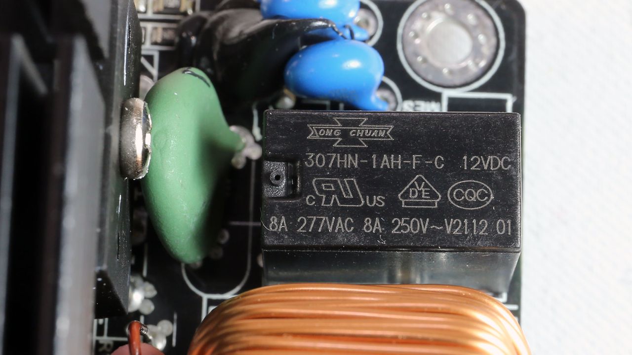 Corsair TX650M