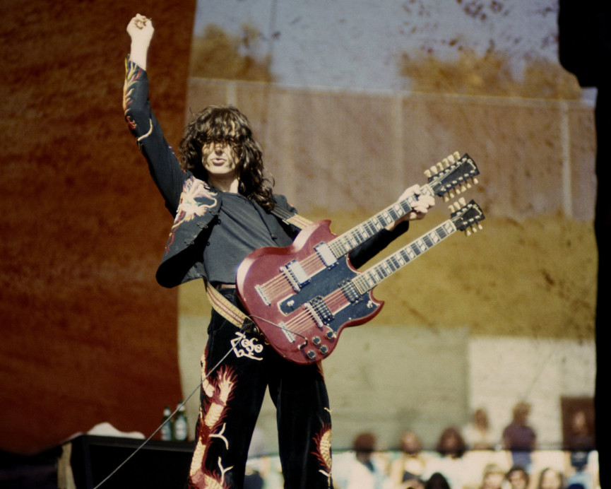jimmy-page-1556647359-YpQC-column-width-inline