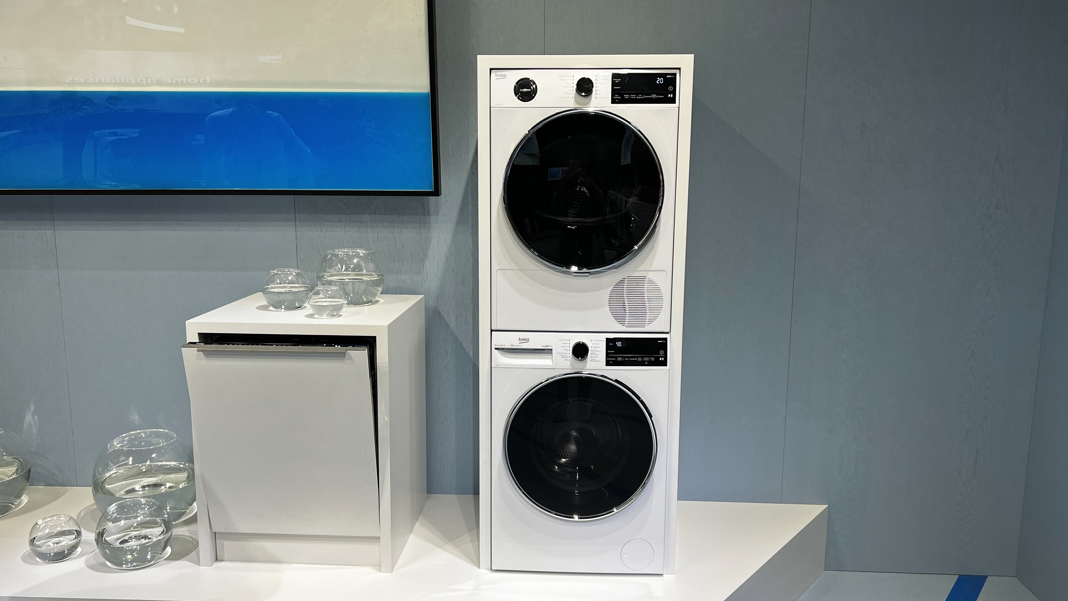 IFA 2022 award with Beko SaveWater Washer and Dryer.