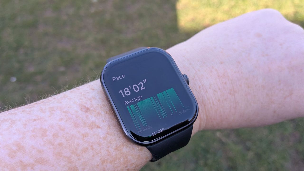 A graph of walking pace on the Redmi Watch 5.