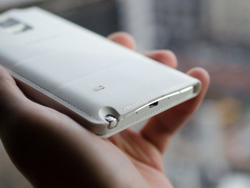Galaxy Note 4 S-View Qi charging back