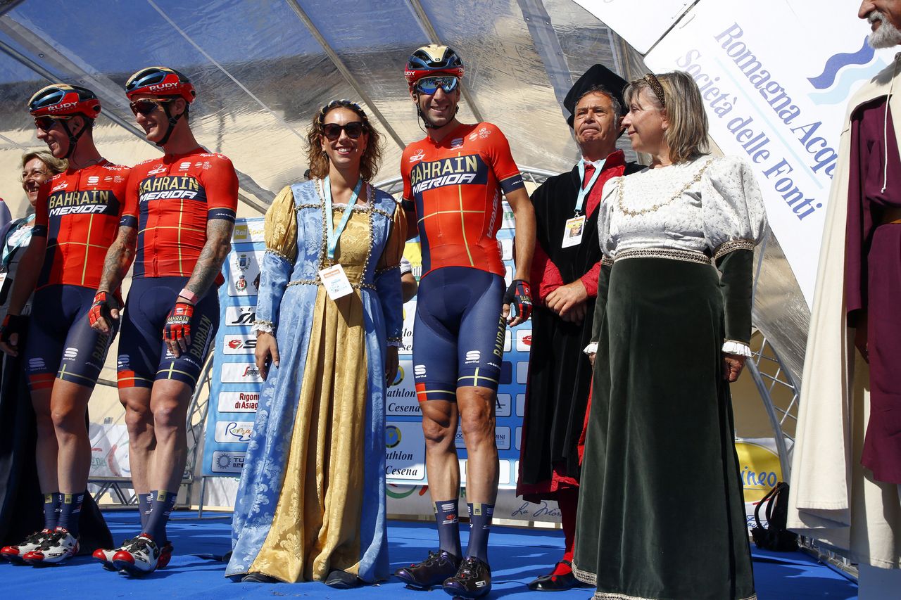 Vincenzo Nibali (Bahrain-Merida) at the start