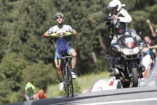 Adam Yates (Orica-GreenEdge) celebrates his victory on stage 6