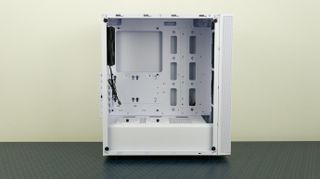 Silverstone Fara R1