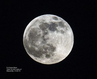 Amazing Supermoon of May 2013 Seen in Wauconda, IL