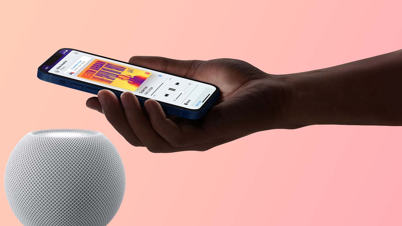 Apple Music vs. Spotify: HomePod Mini