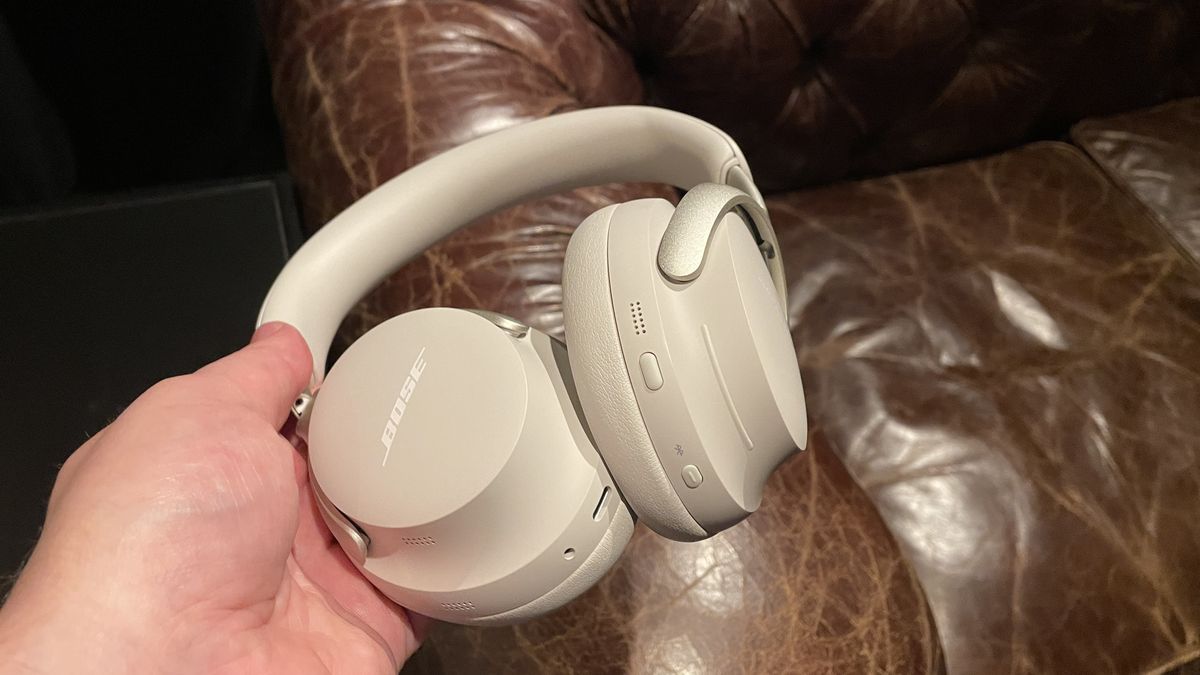Bose QuietComfort Ultra Headphones have hit their lowest price yet