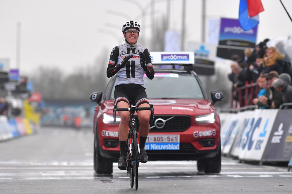 Ellen van Dijk (Team Sunweb) wins Dwars door Vlaanderen