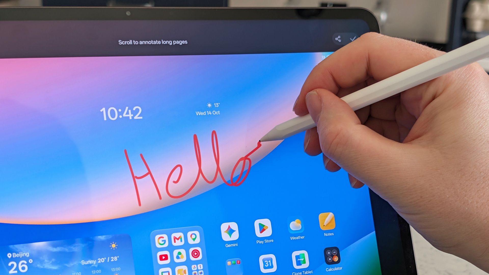 Writing Hello with the Pencil 3 Pro on the Oppo Pad 5 Pro