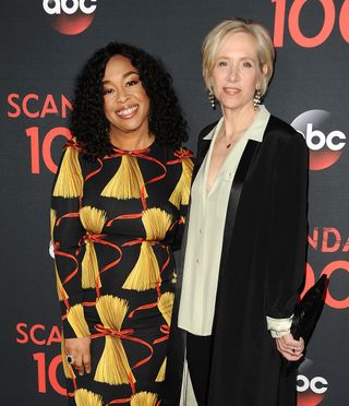 Shonda Rhimes standing next to Betsy Beers