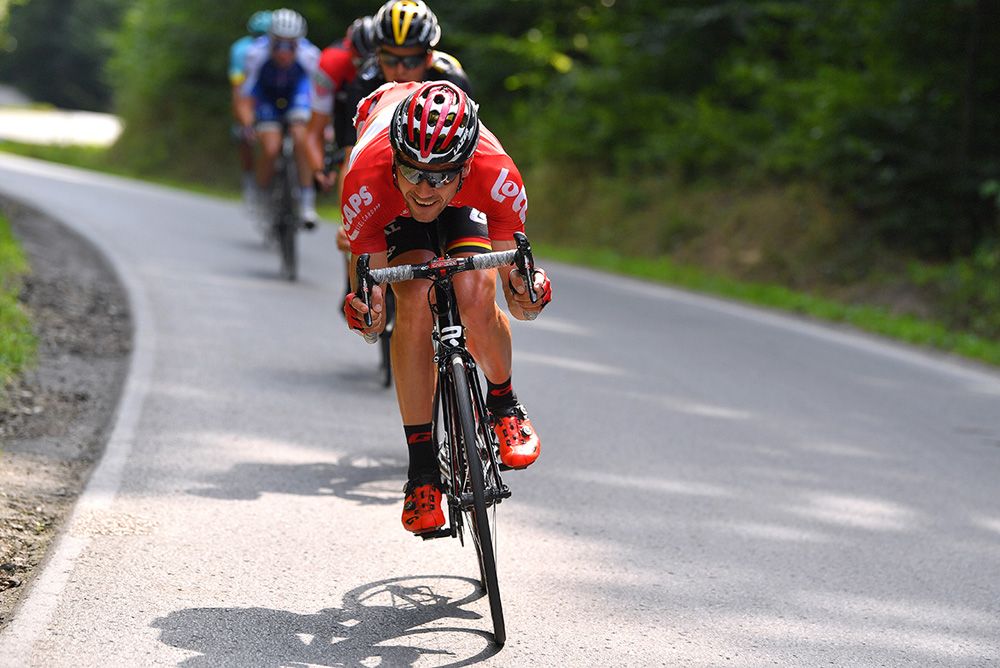 Maxime Monfort (Lotto-Soudal) gets aero