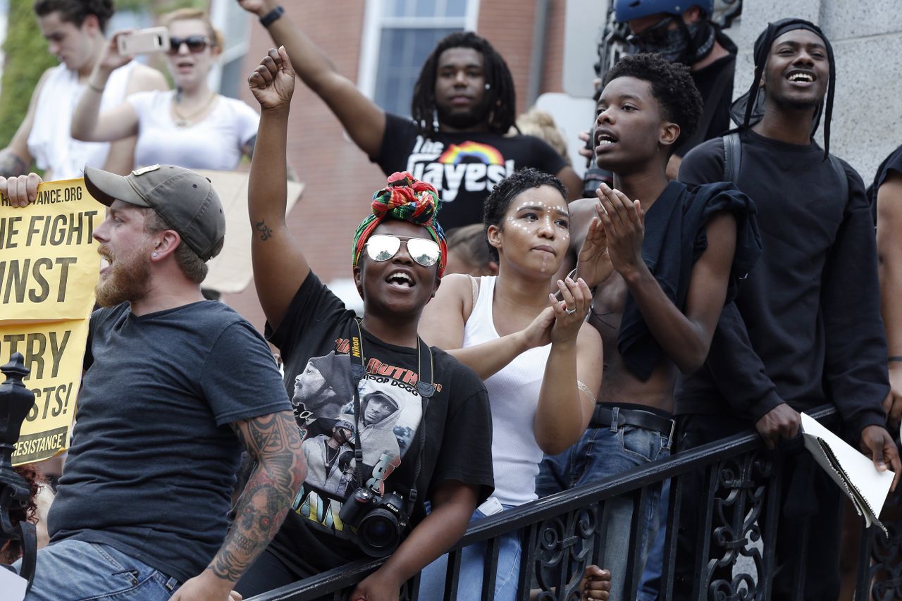 Counter-protesters in Boston