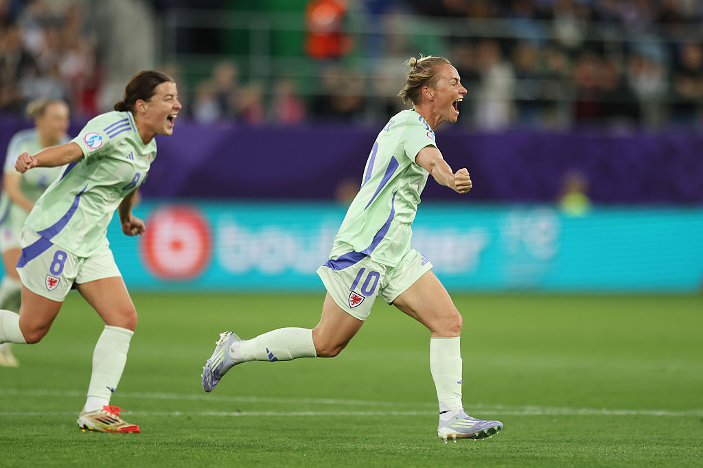 Jess Fishlock celebrates