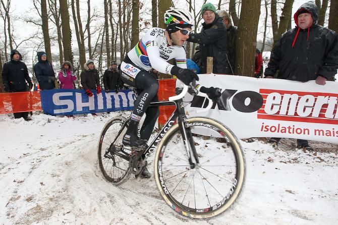 Niels Albert (BKCP-Powerplus) in the ice and snow of Hoogerheide
