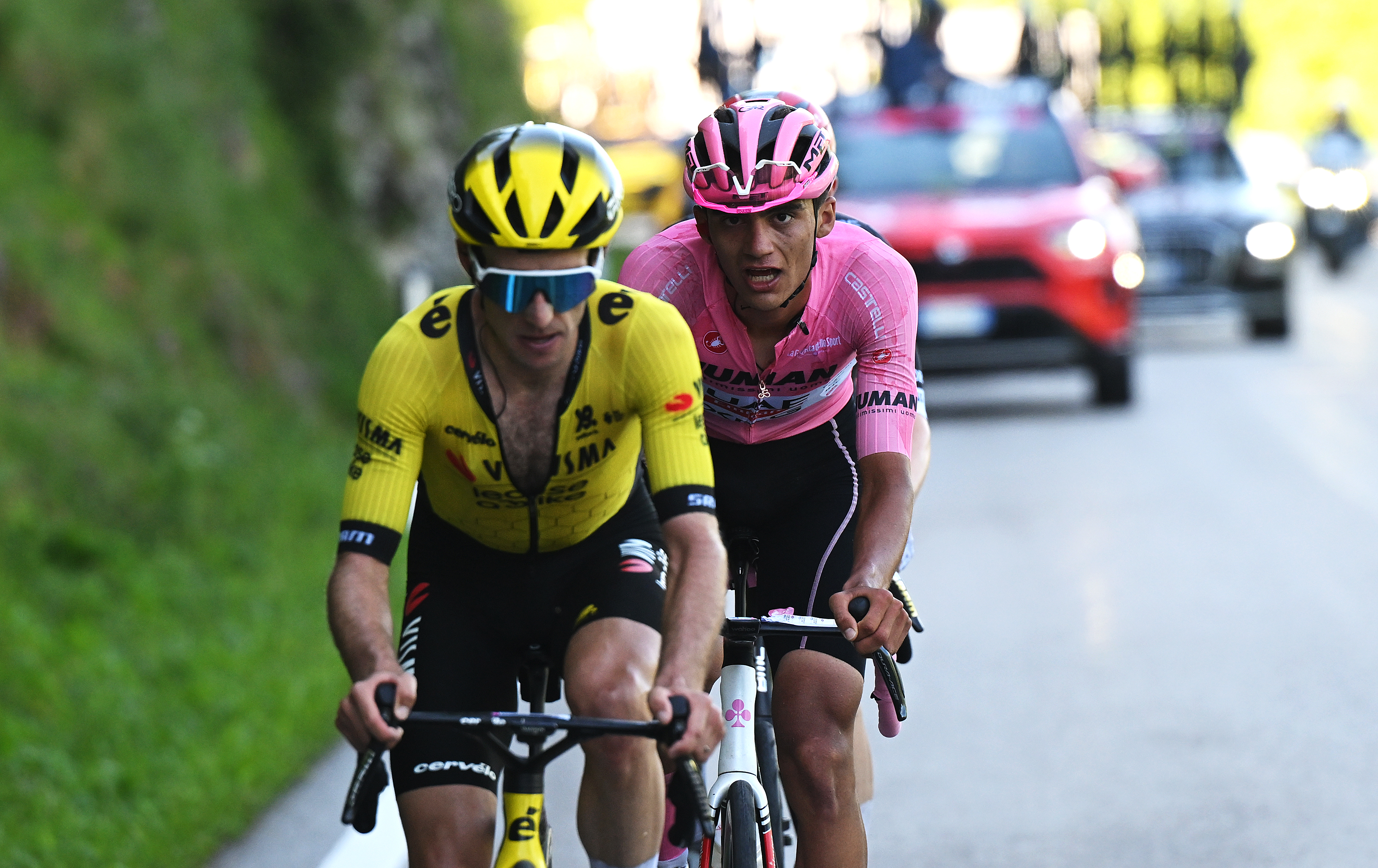 SAN VALENTINO, ITALY - MAY 27: Isaac Del Toro of Mexico and Team UAE Team Emirates - XRG - Pink Leader Jersey competes climbing to the Passo di San Valentino (1316m) during the 108th Giro d'Italia 2025, Stage 16 a 203km stage from Piazzola sul Brenta to San Valentino (Brentonico) 1316m / #UCIWT / on May 27, 2025 in San Valentino, Italy. (Photo by Dario Belingheri/Getty Images)