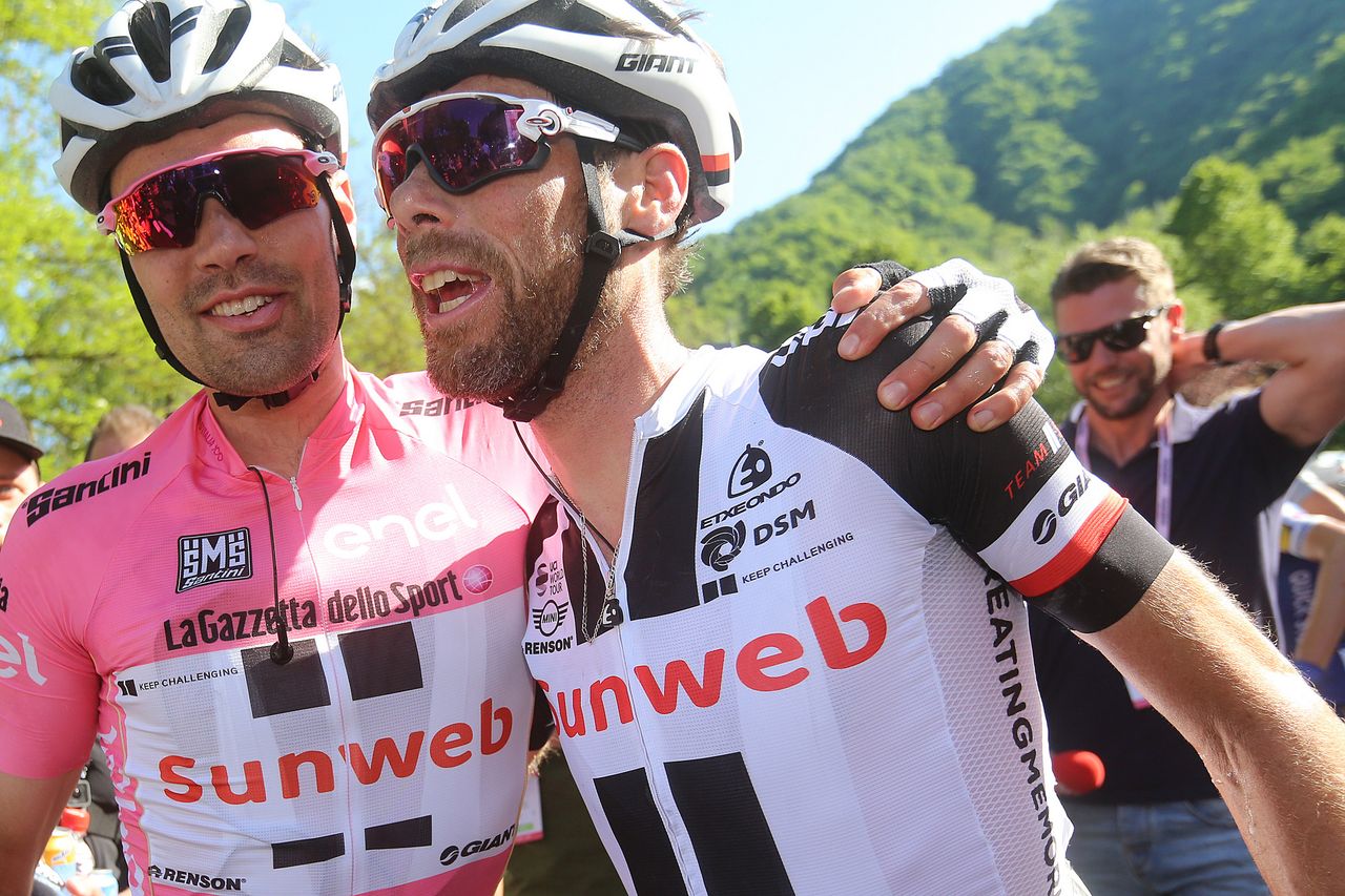 Tom Dumoulin thanks his trusted teammate Laurens ten Dam