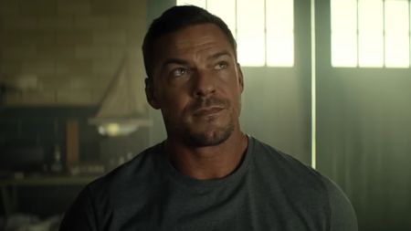 Alan Ritchson in Reacher season 3