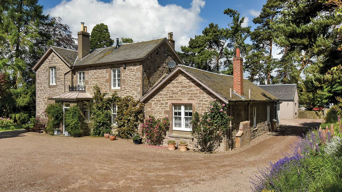 Houses for around £800,000 | MoneyWeek