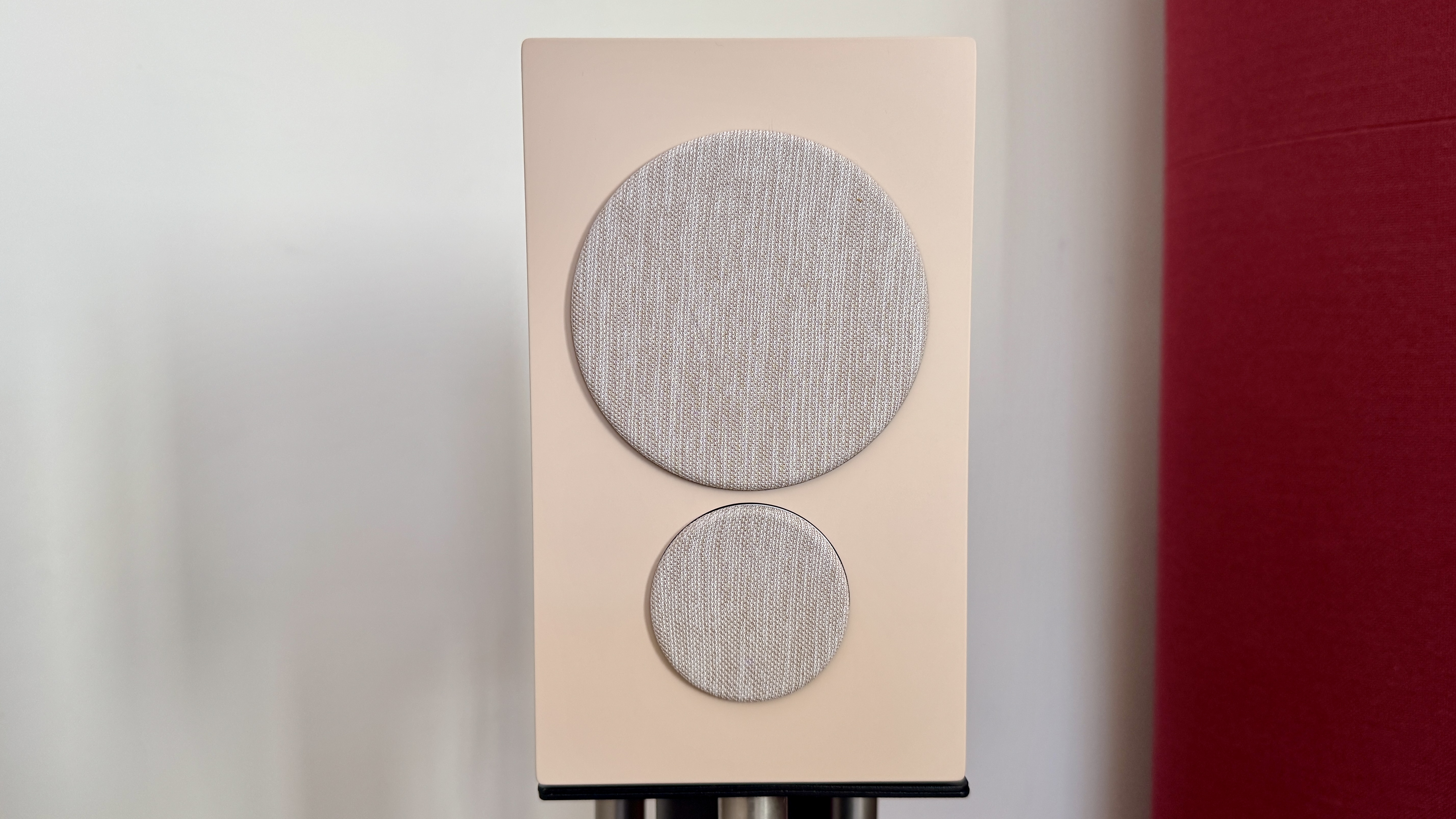 PSB iQ2 stereo speakers