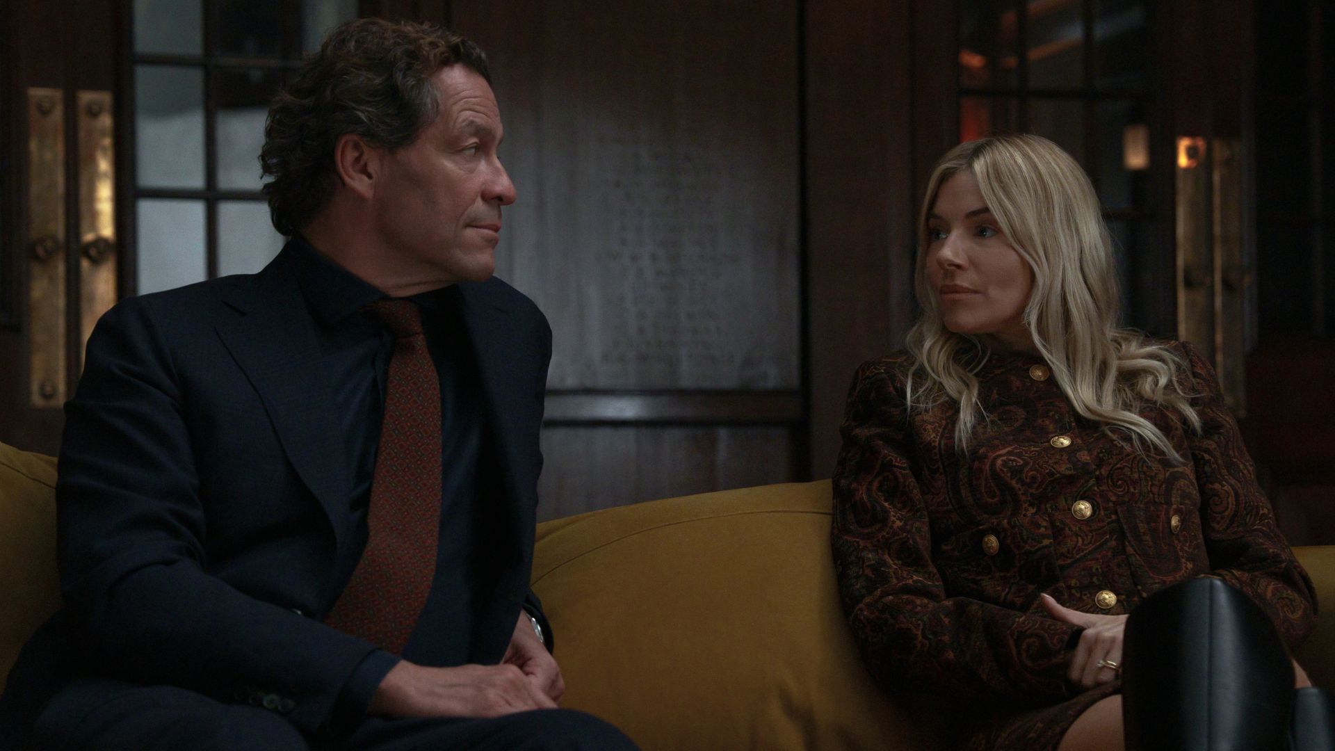 Dominic West as Morgan Henderson &amp;amp; Sienna Miller as Carla Duval in War