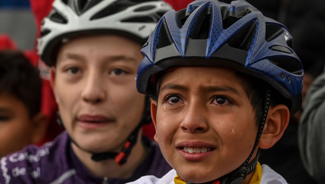 Julian Gomez watching the 2019 Tour de France 