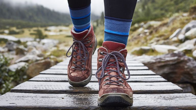 walking hiking boots