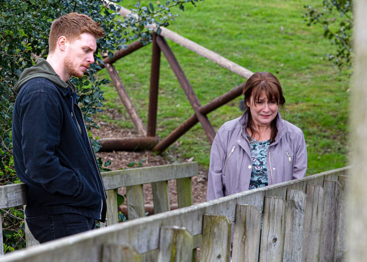 Luke finally tells Wendy the truth in Emmerdale