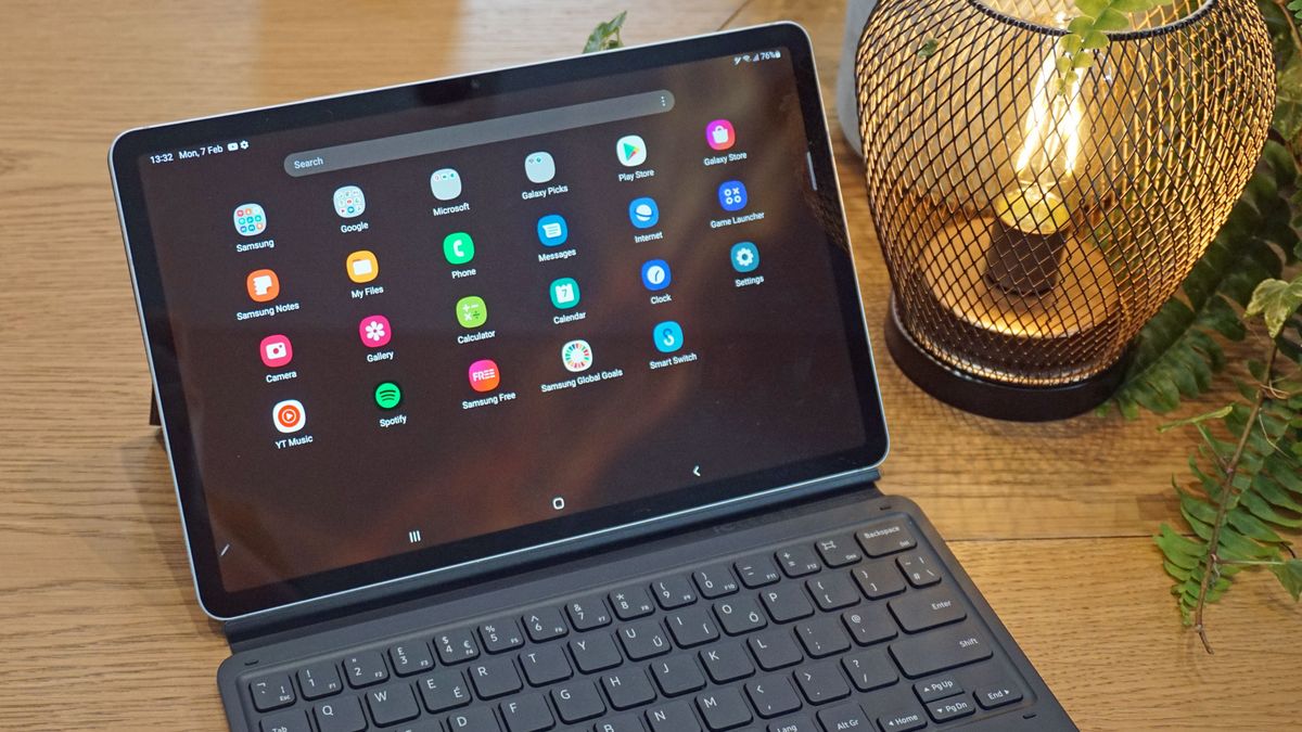 Hands on Samsung Galaxy Tab S8 and Tab S8 Plus review TechRadar