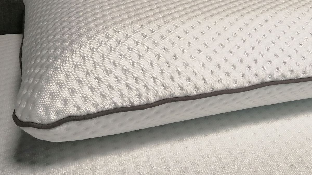 Emma Premium Pillow handson review TechRadar