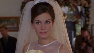 Julia Roberts walks down the aisle in Runaway Bride