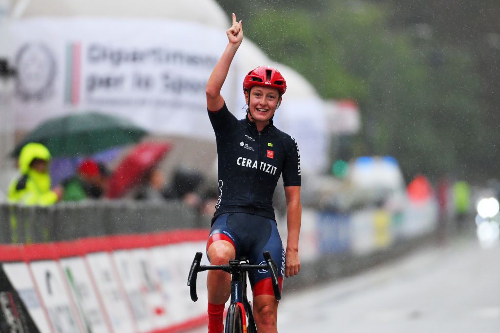 C&eacute;drine Kerbaol celebrates her solo victory at the Tre Valli Varesine Women's race