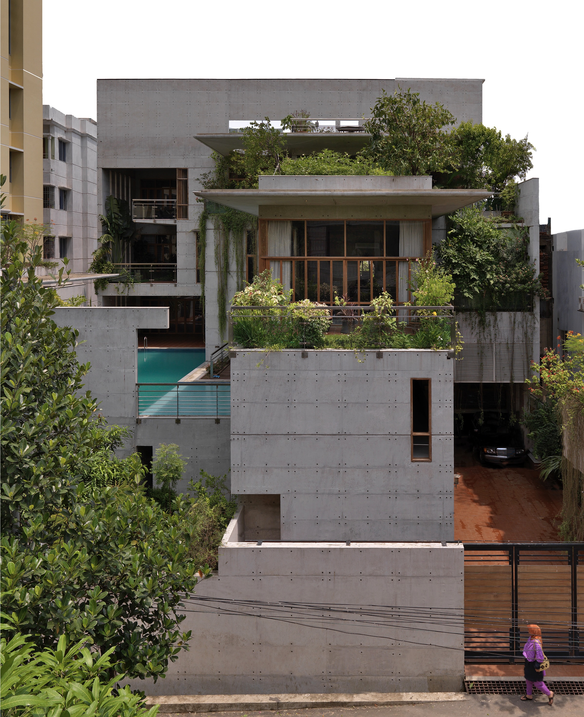 eco-brutalism Mamun Residence