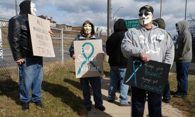 Steubenville protesters