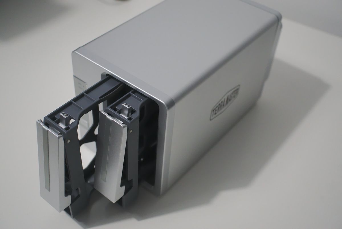 TerraMaster F2-210