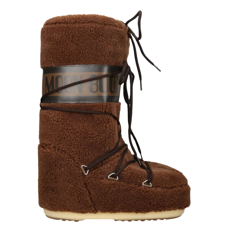 Brown fleece moon boots