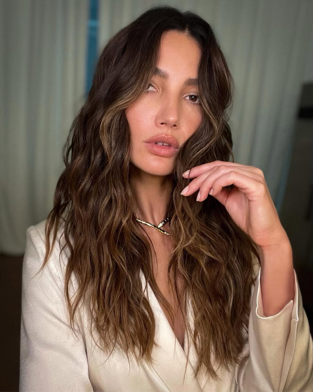 Lily Aldridge layered haircut