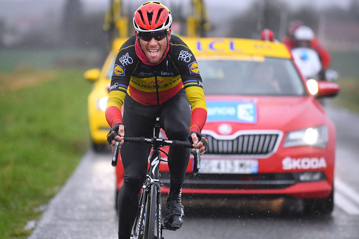 Philippe Gilbert goes on the attack