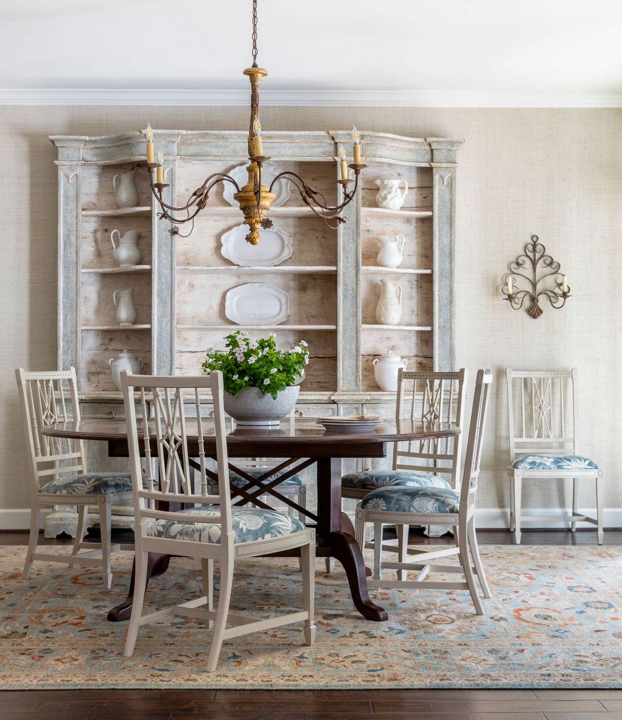 White chairs, blue chair cushions